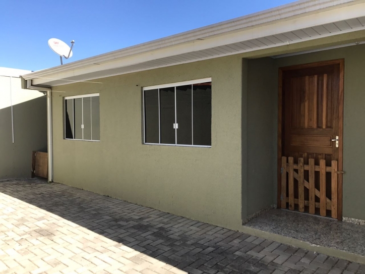 Casa de Condomínio para alugar com 3 quartos, 55m² - Foto 1